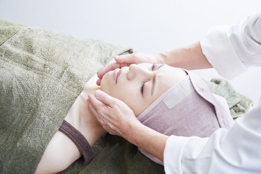 草津市エステティックコフレ・ビジューの腕・肘エステ